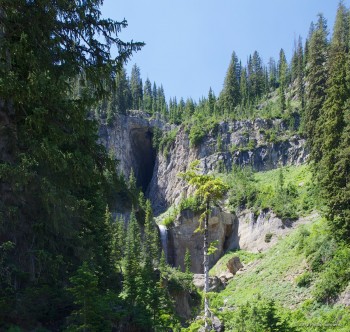 Darby Canyon Wind Cave