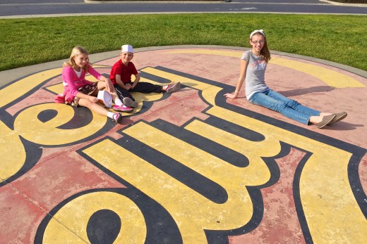 Lunch on the Jelly Belly logo