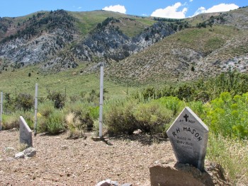 Snowslide 1911 cemetery